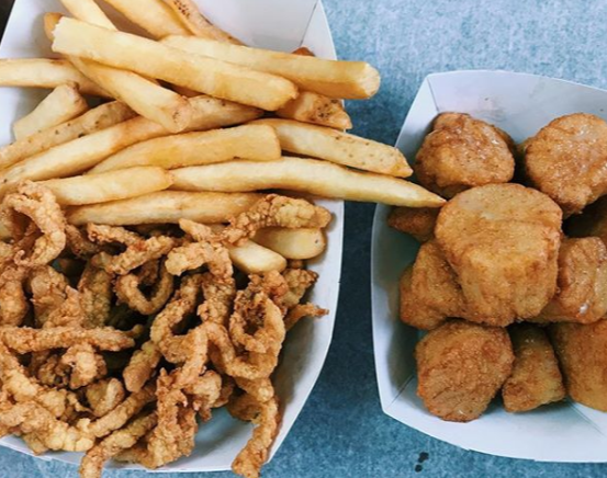 js_cod's tweet photo. A little fresh air never hurt nobody! Visit us at our Window to order 🌞
-
#MA #MAEats #PjsFamily #PjsFamilyRestaurant #SeafoodMA #MASeafood #Wellfleet #WellfleetEats #Foodie https://t.co/rGCxz4L4mf