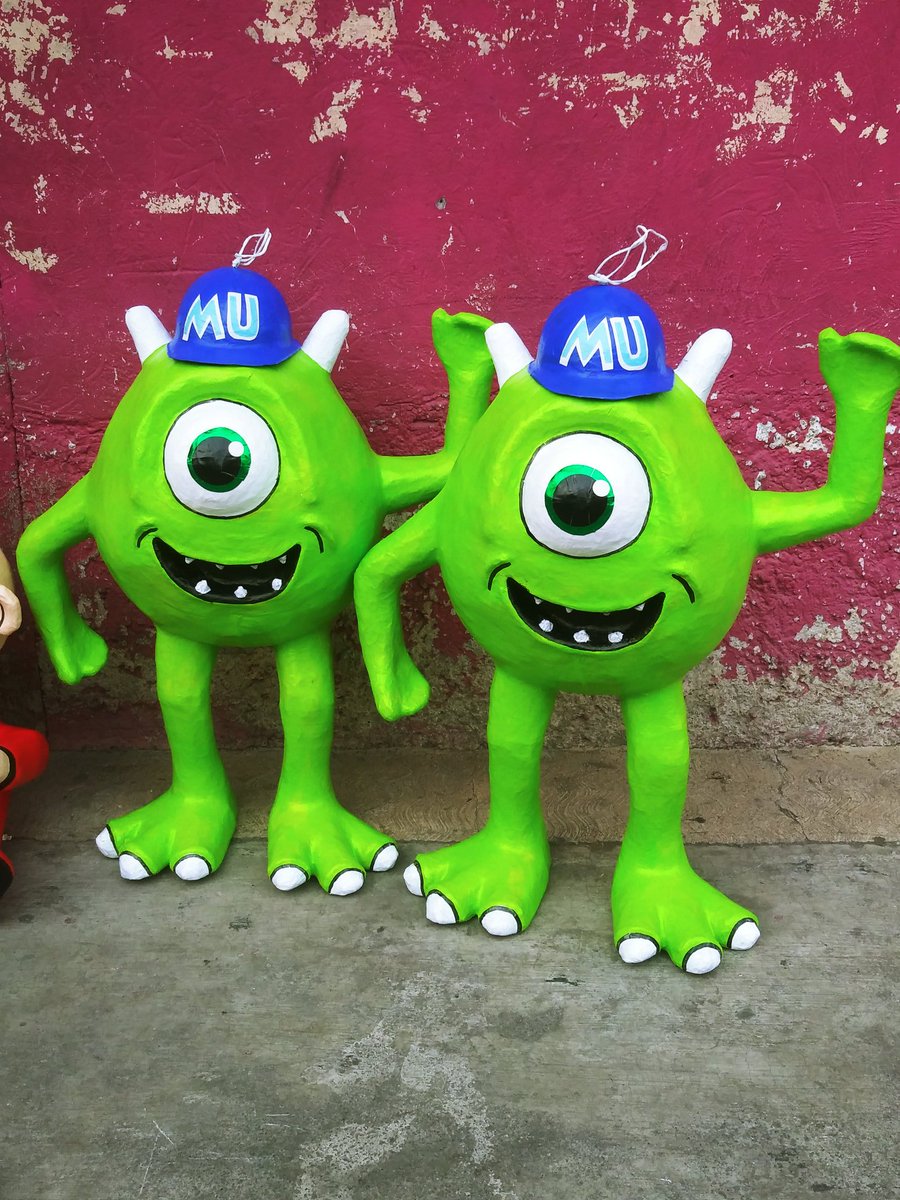 CocaPerro's tweet image. Me urge dinero,llevó dos meses sin vender un piñata ya me acabe mis ahorros porfa denle RT gracias