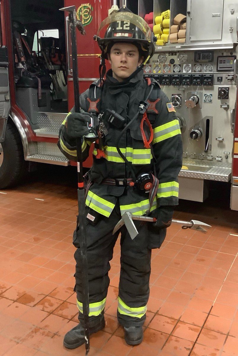ColmarFire's tweet photo. Congratulations to our 2020 North Penn High School Graduates! Firefighter Justin Staub and Junior Firefighters Joseph Morrissey and Carlos Goncalves. https://t.co/5eclssuCwu