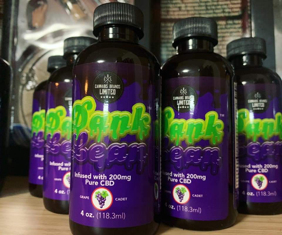 Lean_Relax's tweet photo. 𝘿𝘼𝙉𝙆 𝙇𝙀𝘼𝙉 นำเข้าจากอเมริกา 🇺🇸
4 FL OZ (118ml) / ขวดละ 1,600฿

✅ Line id : lean-syrup-th
#LeanUSA #Lean #ลีนแท้ #ลีนนำเข้าUSA https://t.co/7qVoxEAnoy