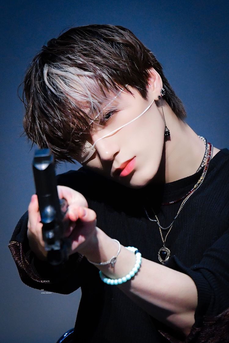 ppsans's tweet image. 🖤🤍🖤🤍