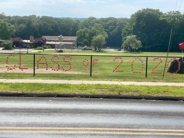 SchoolDoolittle's tweet photo. Doolittle 6th grade Promotion Parade today. We are so proud of this group. They will be missed! https://t.co/RMFaRP37CK