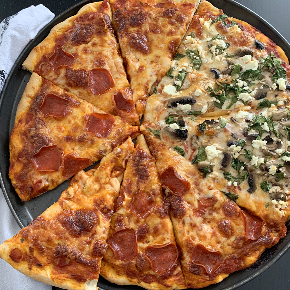 QueueChicago's tweet photo. Check out some of the mouth-watering #culinary creations the team has been whipping up while spending more time at #home! Which dish would you devour first? #appetiteappeal #yummy 😋🍽️ https://t.co/Gk4DhSinz5