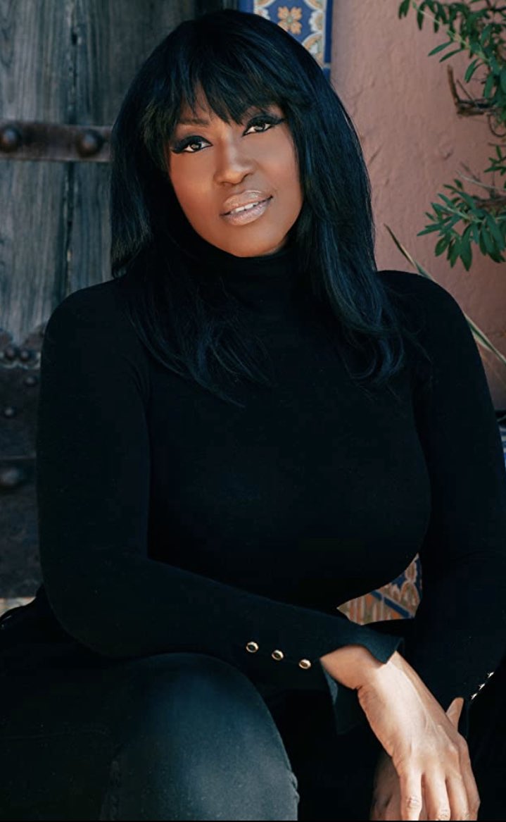 ThisIsUsWriters's tweet image. The entire #ThisIsUs family was devastated to learn of Jas Waters passing. In our time together, Jas left her mark on us and ALL over the show. She was a brilliant storyteller and a force of nature. We send our deepest sympathies to her loved ones. She was one of us. RIP @JasFly.