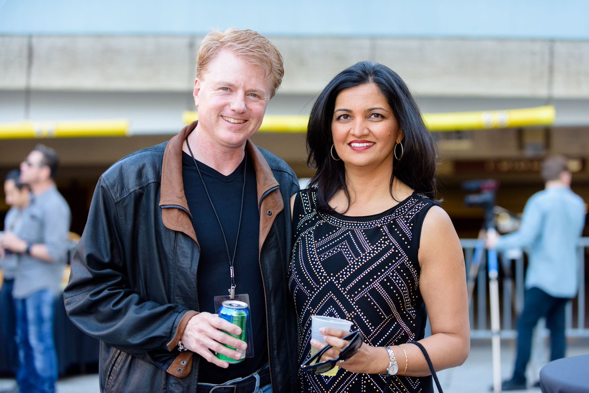classicaltorock's tweet image. Our co-founder and producer of #FromClassicalToRock, the late and incredibly talented #StanSharp, along with 2016 #PeninsulaEducationFoundation President Roma Mistry. #palosverdes #charity #concert #benefit #nonprofit #giveback #forthekids #performingartseducation #musiceducation