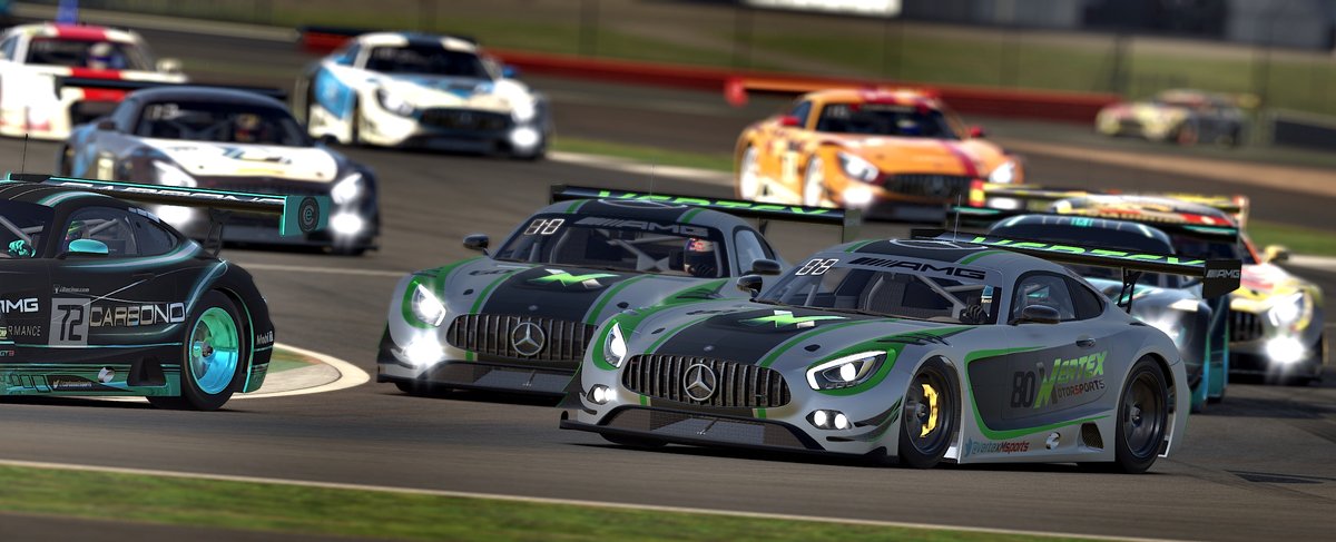 Gran carrera de nuestros chicos en la 6ª fecha del <a href="/SACSCHAMPS/">SACSPGS</a> en <a href="/iRacing_es/">iRacing.es</a>  
P4 para @mikaserma  
P9 para <a href="/TonyGutierrezz/">Tony Gutierrez</a> 
A seguir disfrutando equipo!!!