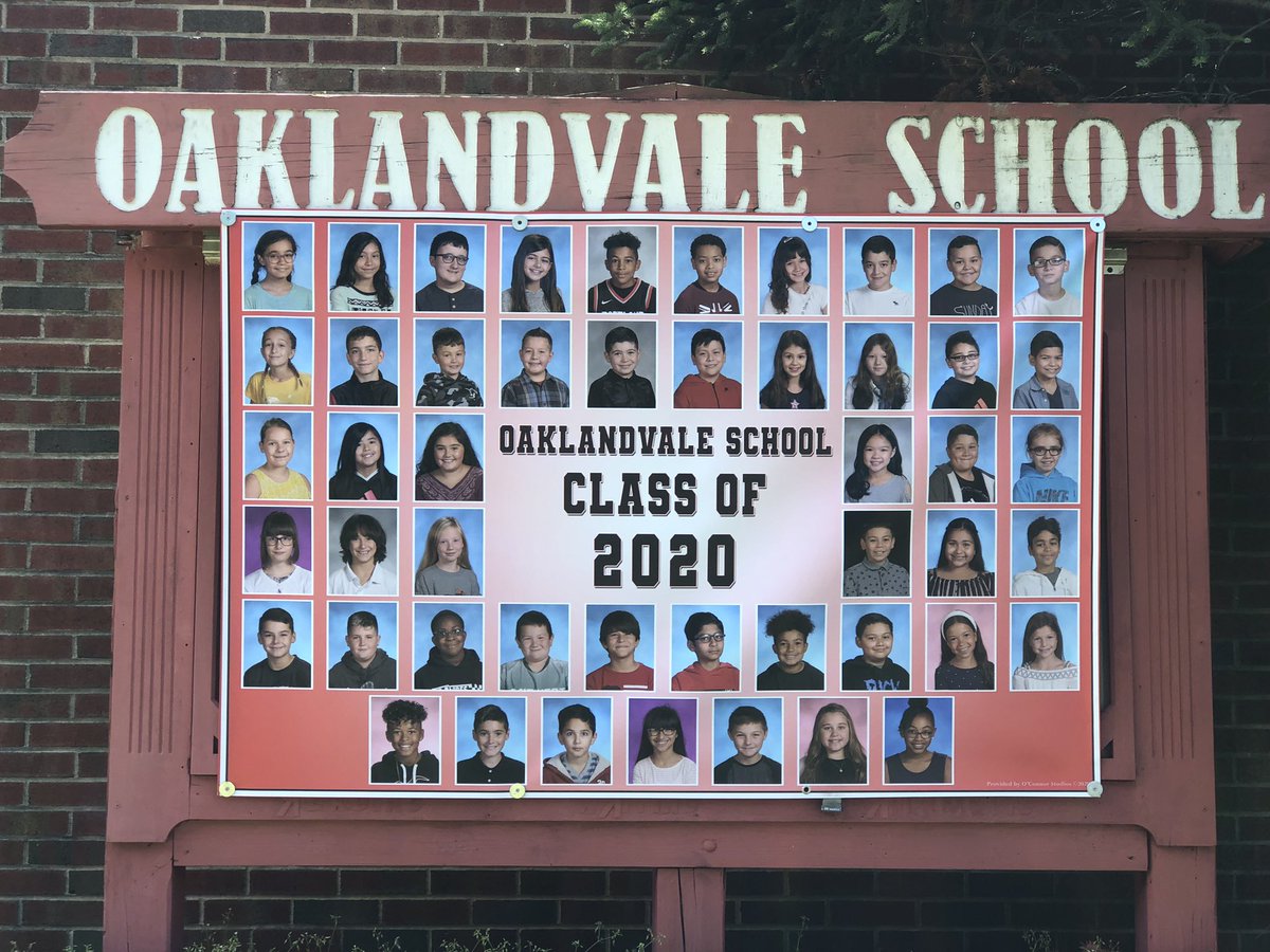 OaklandvalePTO's tweet photo. As the year comes to an end we  wanted to recognize all our fifth graders. We have two banners that are hanging at the school - we are so proud of each and every one of you! https://t.co/SglSfLAIec