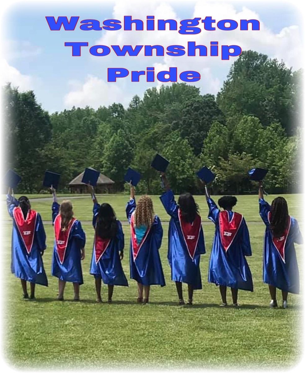 mamiof888's tweet photo. During this time in our history the future in uncertain, but their is no doubt that I am extremely proud of all these young ladies. They are the best of what life has to offer!! They love each other and show the best of diversity. 
@donlemon
 
@andersoncooper
@CuomoPrimeTime https://t.co/j3PevLeByy