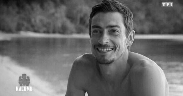 ecrivainedu93's tweet photo. #TopChef Adrien pour venger Mallory et Claude :
Prouve nous que le monde est JUSTE stp avec ton génie 🧞‍♂️ https://t.co/FDZB6x7GB4