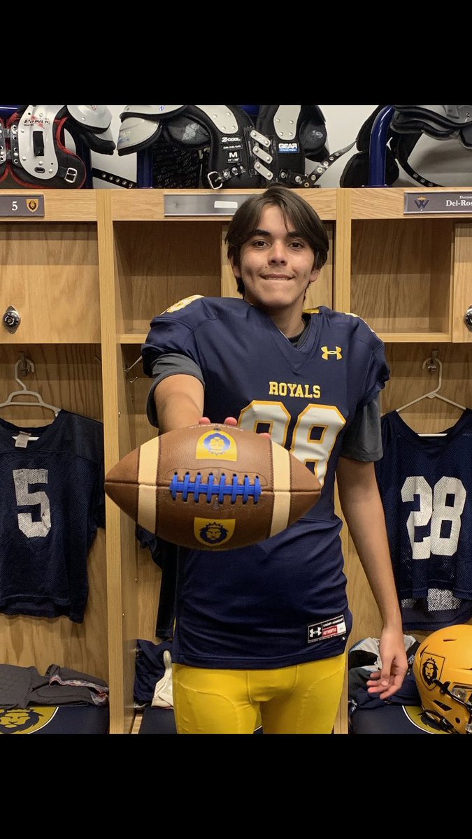 sebafern88's tweet photo. thank you @coach_pi for the opportunity to come down for a visit had a great time!! @CoachP_SCA https://t.co/A0Bc3V7w5i