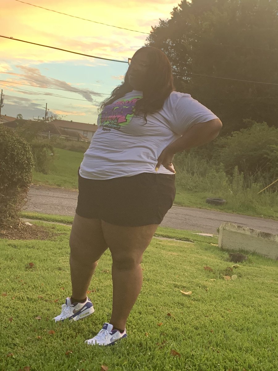 plussize_issue's tweet photo. Simple, but never basic π₯°π .. #dontboostme #bigredd #fineeeebabyyy #DYHM #heeaaavvvvyyyyy https://t.co/8RJ8xILAKk