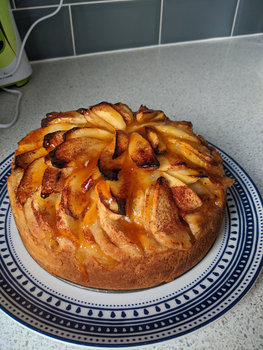 MissSProgress's tweet image. Busy baking and trying to give myself some time off social media today! The #BlackLivesMatter movement is essential and deserves all my online attention at this point. Please educate yourselves like you would your pupils. With an open mind and holistic intent.