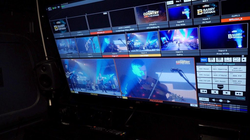 MacAV_NI's tweet image. 🎥📡🪕 A fantastic interactive live concert produced by @ATCountryTV. Live cutting 7 sources on the @BroadcastPix MX with plenty of macros in use during the show. Lighting and audio by @mcktechpro