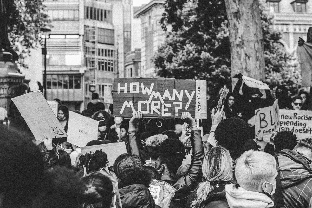 atographymedia's tweet photo. London Protest - 07•06•2020 

Photos by me 📸

#London #Protest #GeorgeFloyd #JusticeForGeorgeFloyd #atographymedia #photography
#BlackLivesMatter https://t.co/YdQjV5qiZO