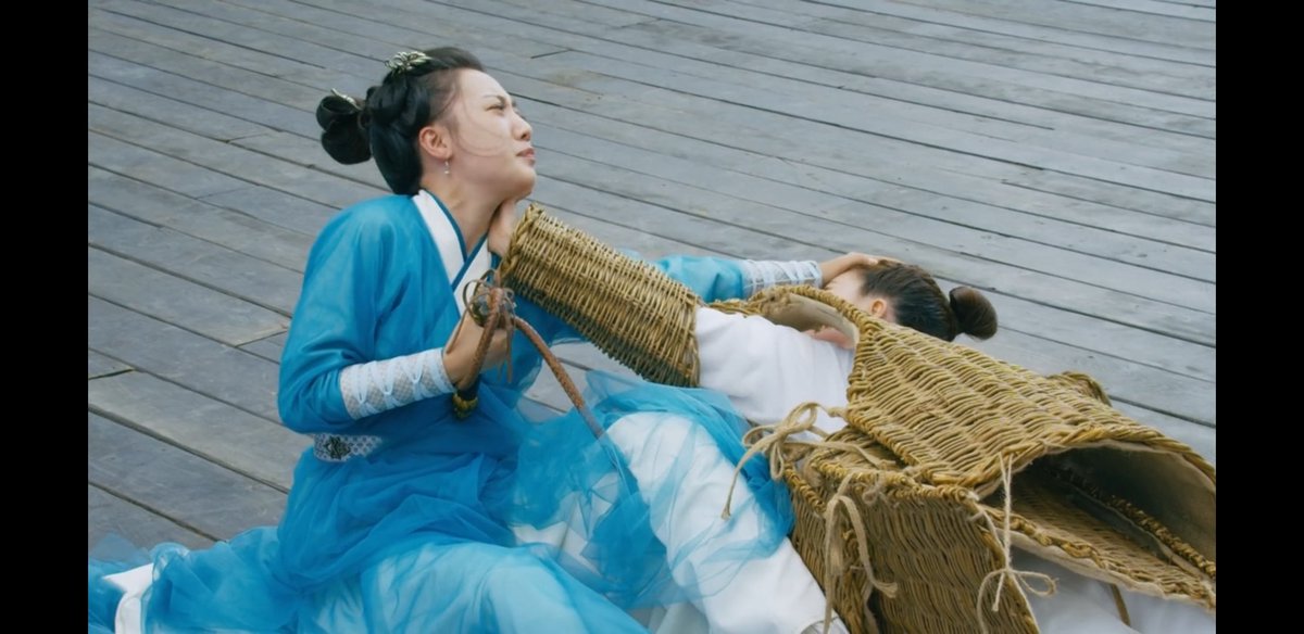 Some cdramas have epic martial arts battles and then you have  #TheRomanceofTigerandRose. 