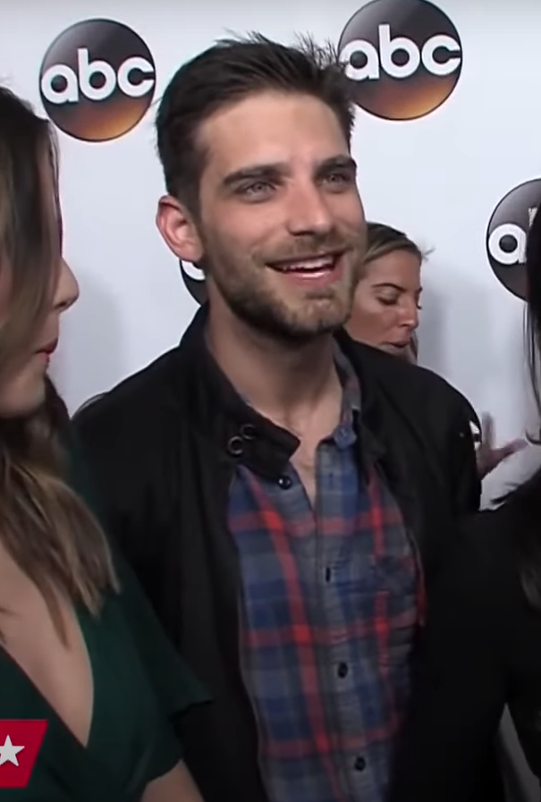 JamieD1138's tweet photo. This is a Jeff Ward appreciation tweet. #AgentsOfShield #agentsofshieldedit https://t.co/bgVVIbTjQR