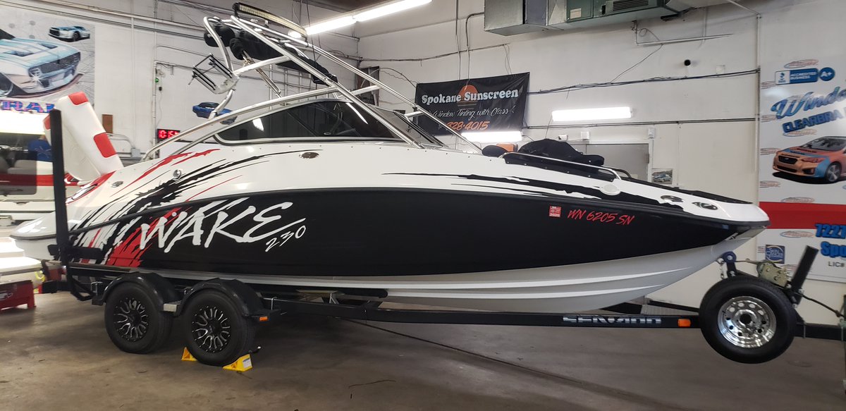 SpokaneSunscre1's tweet photo. It's boat season!🚤 We applied our Llumar Ceramic 5% window film to this boat, not only does window tint make the boat look better it protects the dash from fading from the UV rays! Call us to learn more about boat tinting: 509-328-4015

#SpokaneSunscreen #shoplocal #familyowned https://t.co/HuDJ0ZmEVW