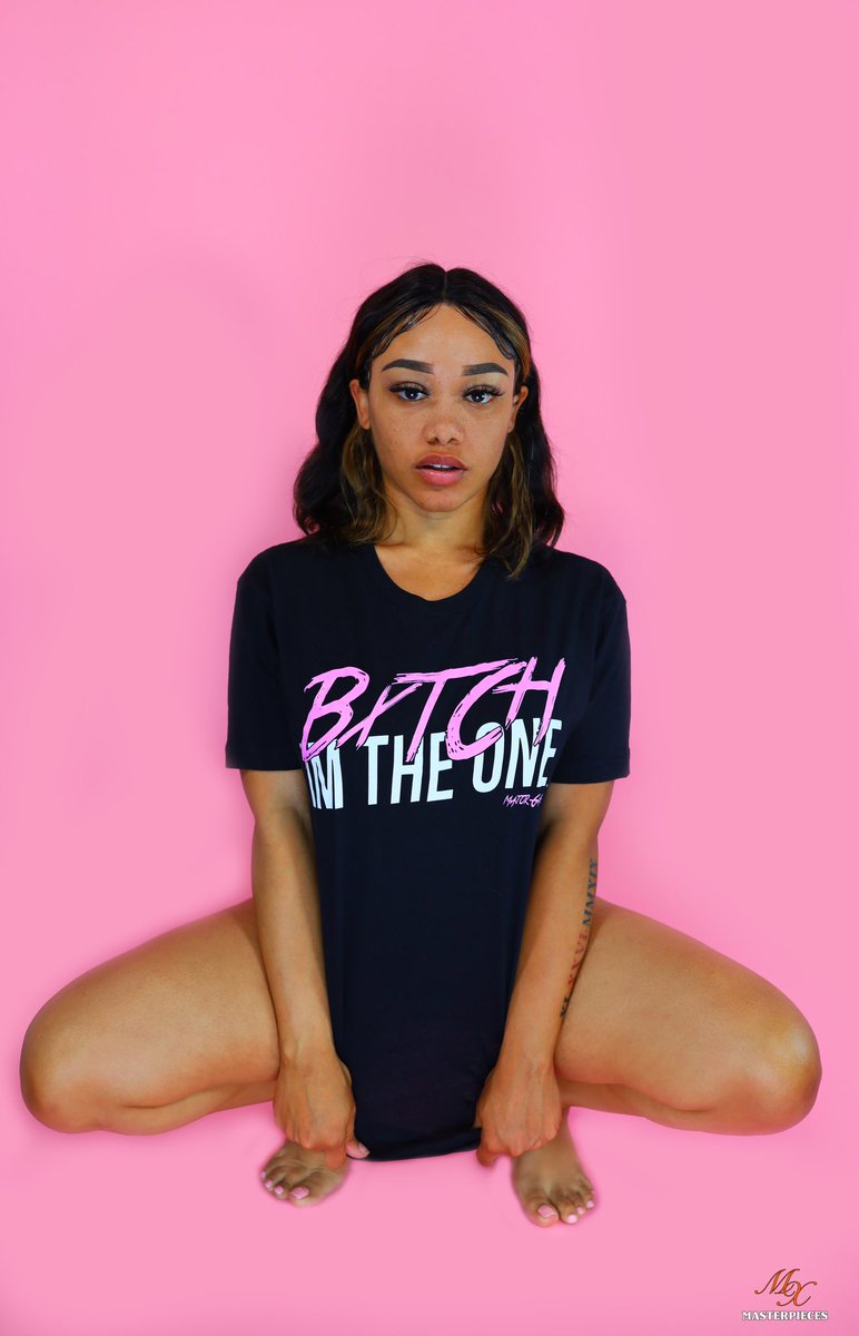 My name is Mocha ☺️ and I am a Photographer from the Bay Area 🌉My Goal is to be one of the Best photographers in the Game 📸👑 Please like &amp; RT .. My Next Client could be on your timeline !!!!