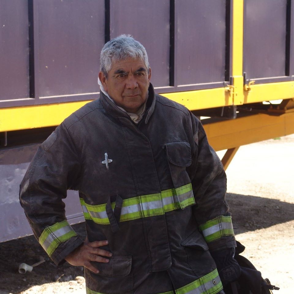 Cuerpo de Bomberos de San José de Maipo comunica el sensible fallecimiento del Voluntario Honorario, Miguel Eleodoro Arenas Lagos (Q.E.P.D), quien ejerció como Instructor a nivel nacional en distintas especialidades en <a href="/ANB_Chile/">Academia Nacional</a>. bomberos.cl/contenidos/hom…