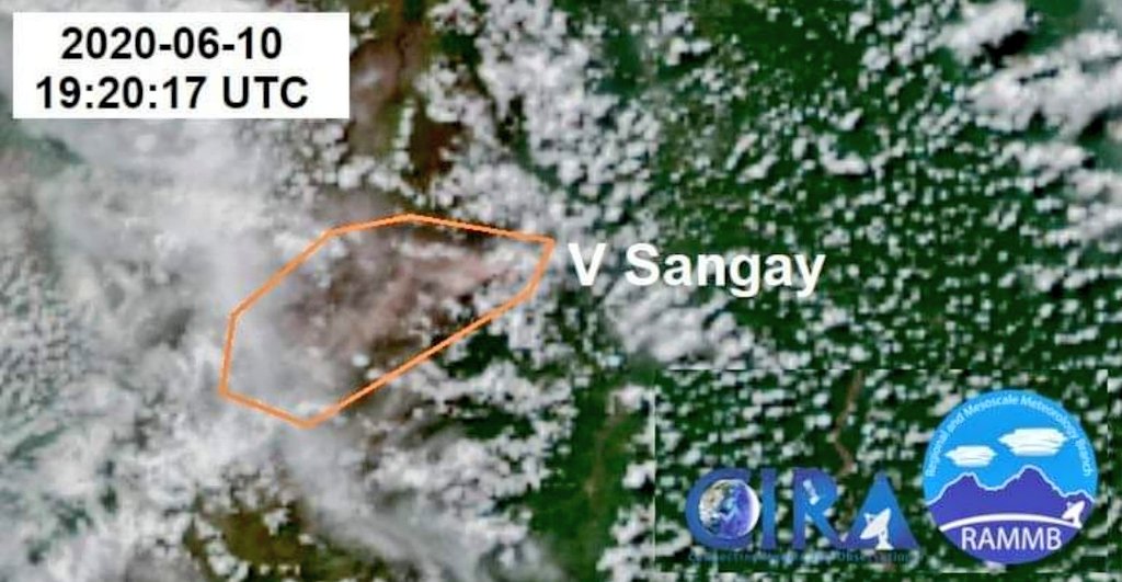 Urgente: una nube de ceniza, producto de la actividad eruptiva del volcán #Sangay, en #MSantiago, se dirige hacia la zona de #Azuay y #Cañar, por lo que se prevé la caída de este polvo volcánico en estas provincias. Tenga precaución y no se exponga a la intemperie