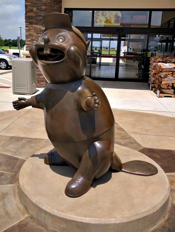 REPLACE ALL OF THE CONFEDERATE STATUES W THIS SOUTHERN HERO