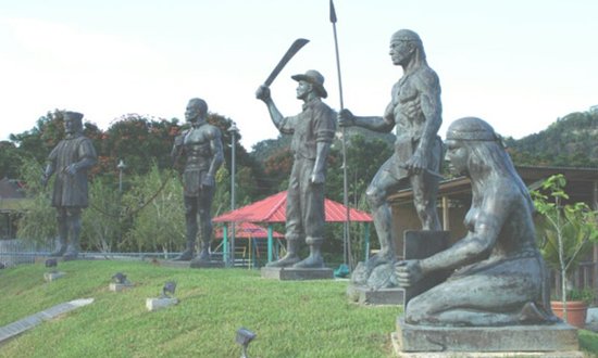 Monumento "Nuestra Herencia" en Centro Historico Cibuco en Corozal https://goo.gl/maps/U4EhtJEiHPLYFYCT8