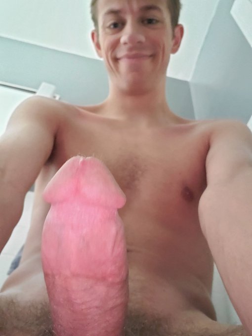 Moving in is mostly complete and I have internet!!! My come back stream will be tomorrow at 9am central