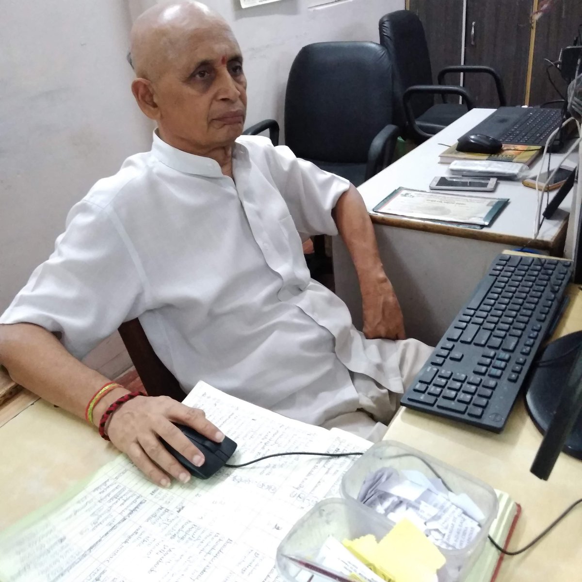 amba_prasad's tweet photo. #NewProfilePic https://t.co/HyvqSkntY6