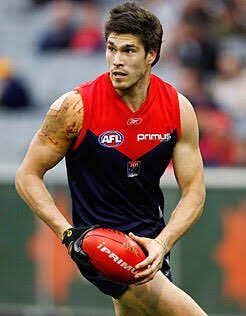 yourboyhullz tweet media