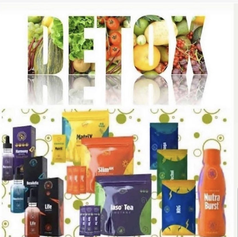 DBairos's tweet photo. Tag the first person that pops up when you type @d   FOR DETOX!! https://t.co/Hefe5Niuk8 https://t.co/G0ikCFxmbV
