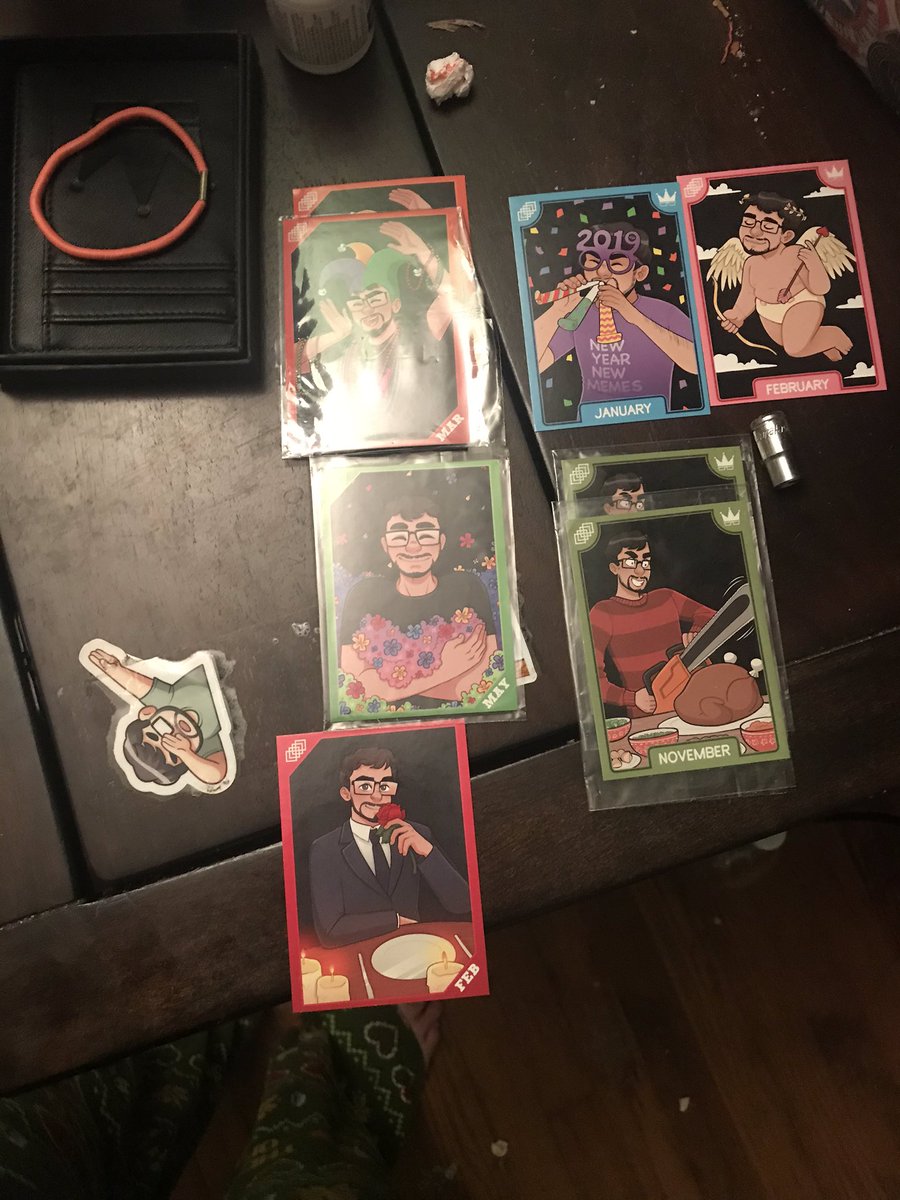 hiaparker's tweet photo. #rayders if anyone needs help with their card collection here is my dupes, I’m happy to just pass them along if you’re willing to give me a place to send them :) they only have a bag if shown with a bag, cards only no stickers :) @FrameRateMerch @RayNarvaezJr https://t.co/aTqBXDmQ3f
