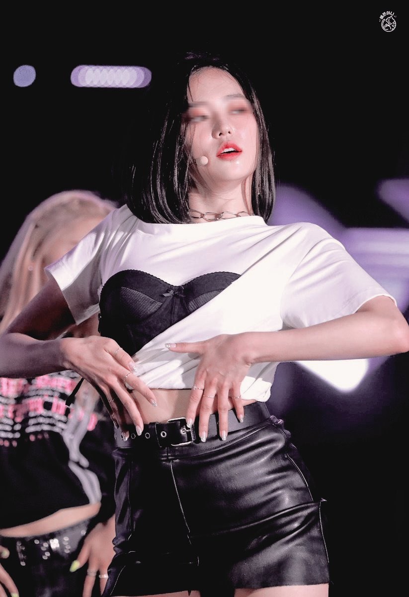 FYKlNGDOM's tweet photo. [ 𝐅𝐀𝐍𝐓𝐀𝐊𝐄𝐍 ] 
            𝐉𝐎𝐈𝐍 𝐔𝐒 𝐏𝐄𝐑𝐅𝐎𝐑𝐌𝐈𝐍𝐆 𝐀𝐓 𝐈 𝐀𝐌:𝐌𝐄 𝐒𝐇𝐎𝐖𝐂𝐀𝐒𝐄. https://t.co/dPSwq0hEOd
