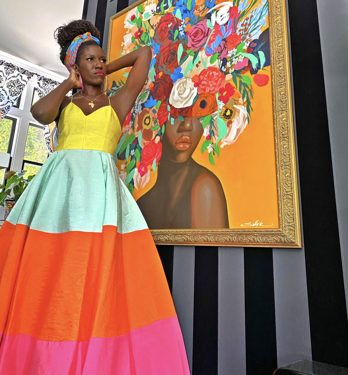 badassboz's tweet photo. My message today: seeing the BEAUTY in BLACKNESS is revolutionary.⁣⁣
⁣⁣
#BlackLivesMatter⁣⁣
#ShareTheMicNow⁣⁣
#KeepSharingTheMic 
@sharethemicnow 
⁣
(revolutionary art by Sally K.) https://t.co/f0YzIekpwk