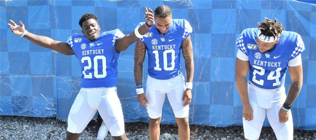 Now let’s factor in the run-game, which UK led the nation in last seasonGranted, Lynn won’t be running the read option on every playBut UK’s RB core consists of 3 absolute studs — AJ, Smoke, & ChrisWith dual-threat Terry back behind center, this rush-attack will be INSANE