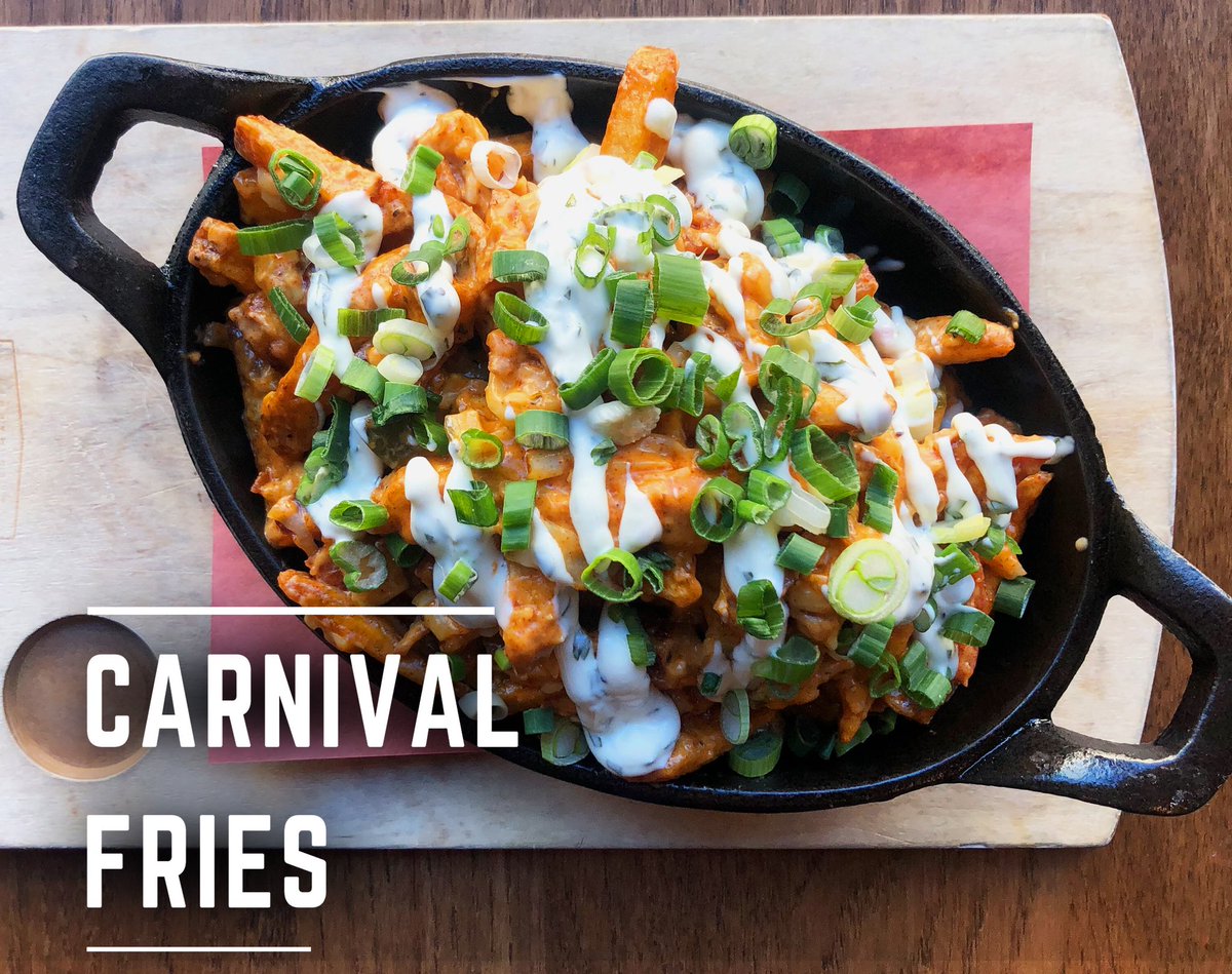 Carnivals may not be happening this year, but your tastebuds can still go to one.🎡

Carnival Fries with bacon, banana peppers, house pickles, green onion, mozzarella, spicy cayenne cheese sauce, parsley shallot aioli just hit the CRAFT menu!