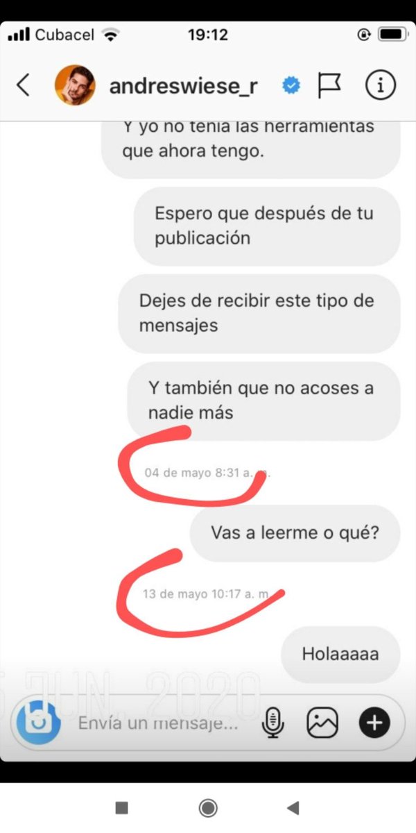 GameAndLife4's tweet photo. @AndresWieseR Acosada simpatizando con su acosador, osea Mayra apoyaba a Wiese hasta que vio que una mujer le denuncia y ahora ella también es acosada? Esto deja mas en claro la estupidez que dice  esta mujer.
En las otras 2 fotos se pueden mostrar como Mayra es la acosa a Wiese. https://t.co/9cGvuXQNo9
