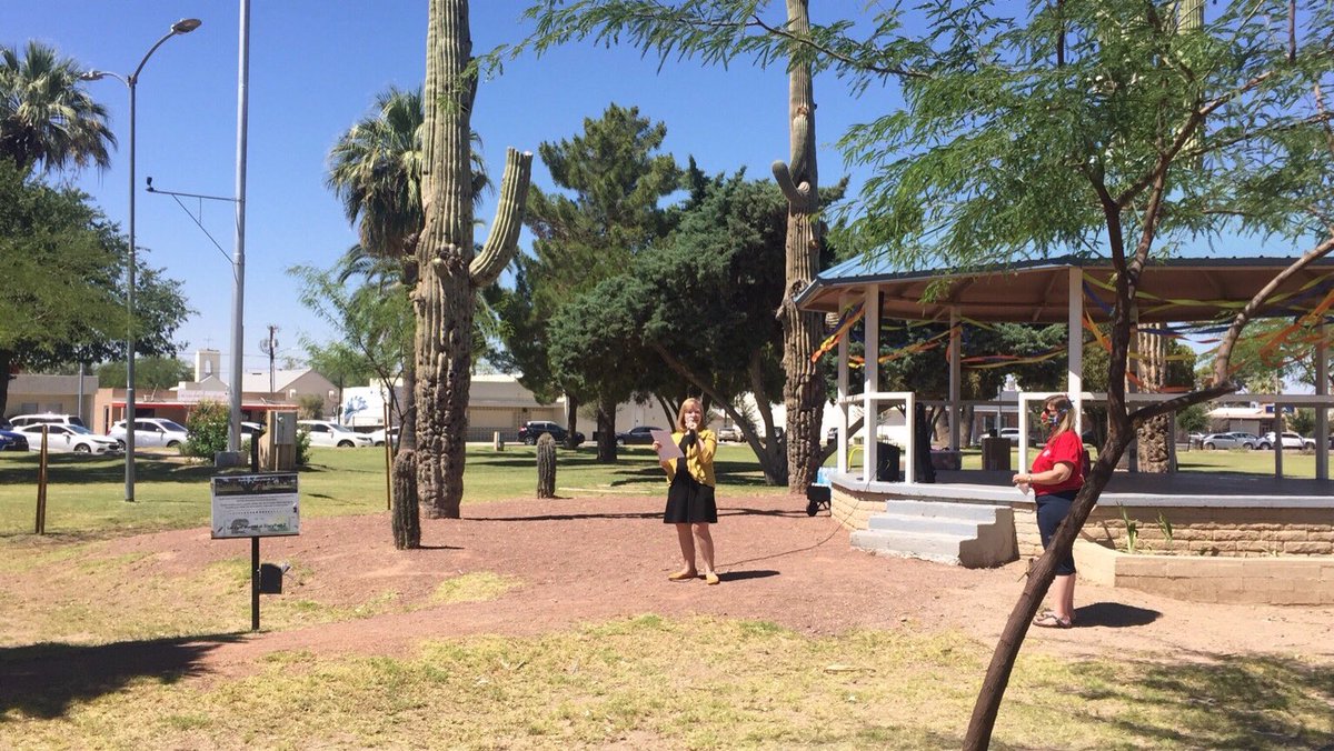 nicole_umayam's tweet photo. Celebrated the opening of Coolidge Public Library’s Story Walk this morning, which incidentally lends itself to social distancing quite easily.

A great partnership b/w libraries and parks and rec.
Arizona #librariesrock https://t.co/3RFcfb51IW