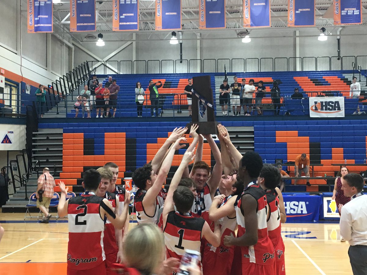 RedHawkVB's tweet photo. The Marist 2019 IHSA Boys 🏐🏐State Champs named the 3rd best HS teamlf ALL TIME by PrepVolleyball 😳🏆😤 #ProgramEra 💯 #WhosNext 👀 https://t.co/gF8OdDBq9W