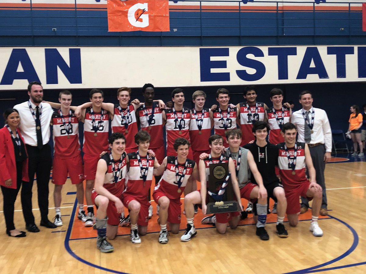 RedHawkVB's tweet photo. The Marist 2019 IHSA Boys 🏐🏐State Champs named the 3rd best HS teamlf ALL TIME by PrepVolleyball 😳🏆😤 #ProgramEra 💯 #WhosNext 👀 https://t.co/gF8OdDBq9W