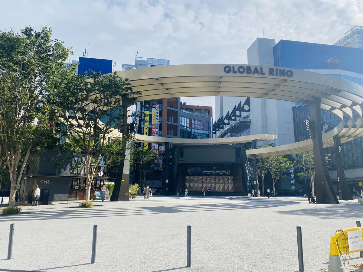 せんべろnet いつの間にかリニューアルされていた池袋西口公園 カフェがあってハッピーアワーは1杯300円で楽しめるみたい テラス席で気持ちよさそうに昼酒してる人もいた 今度寄ってみよう