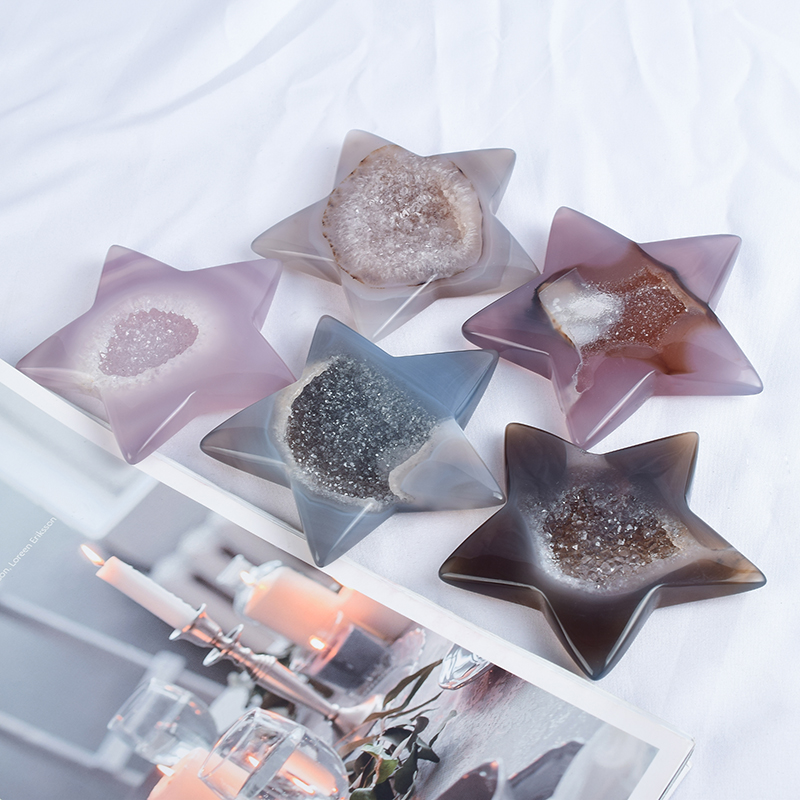 deyigems's tweet photo. grey agate
#deyigems
#starstone
#love https://t.co/BpNMwdmNG5