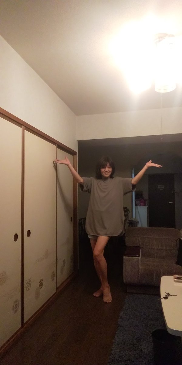 ohtouch001123's tweet photo. 越後湯沢の部屋で一人晩酌で壊れる❗️ https://t.co/nRKpFz8dyr