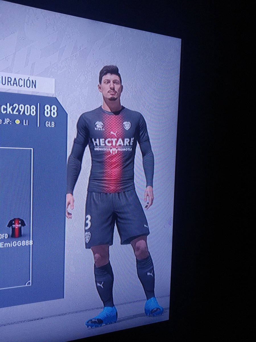 fRankeTe29del8's tweet photo. @LaLegionEsports 💪 https://t.co/oMFx6X8Vv3