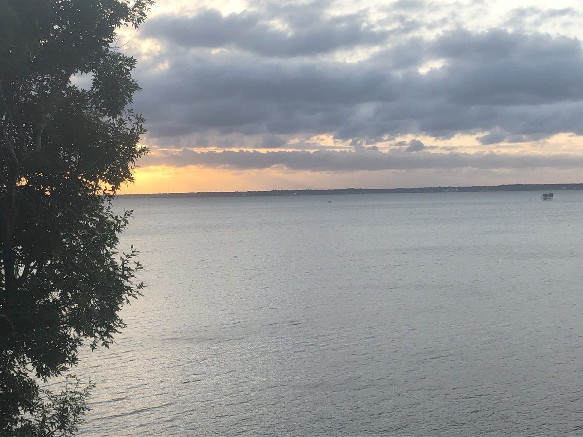jennOES2nd's tweet photo. I am Jennifer. I teach in SC. I have taught 5k, 2nd, and 3rd. I am excited to learn some new ideas on Twitter. 
One word-relaxed

#3rdchat https://t.co/VOufsE1EmI