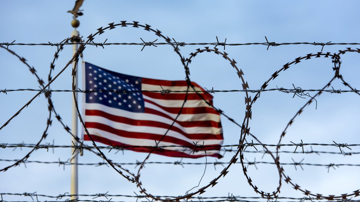 In May, more than 40 Manus and Nauru refugees touched down in the U.S, faced with the unenviable choice of flying into the epicentre of the #COVID19 crisis or remaining in indefinite detention.