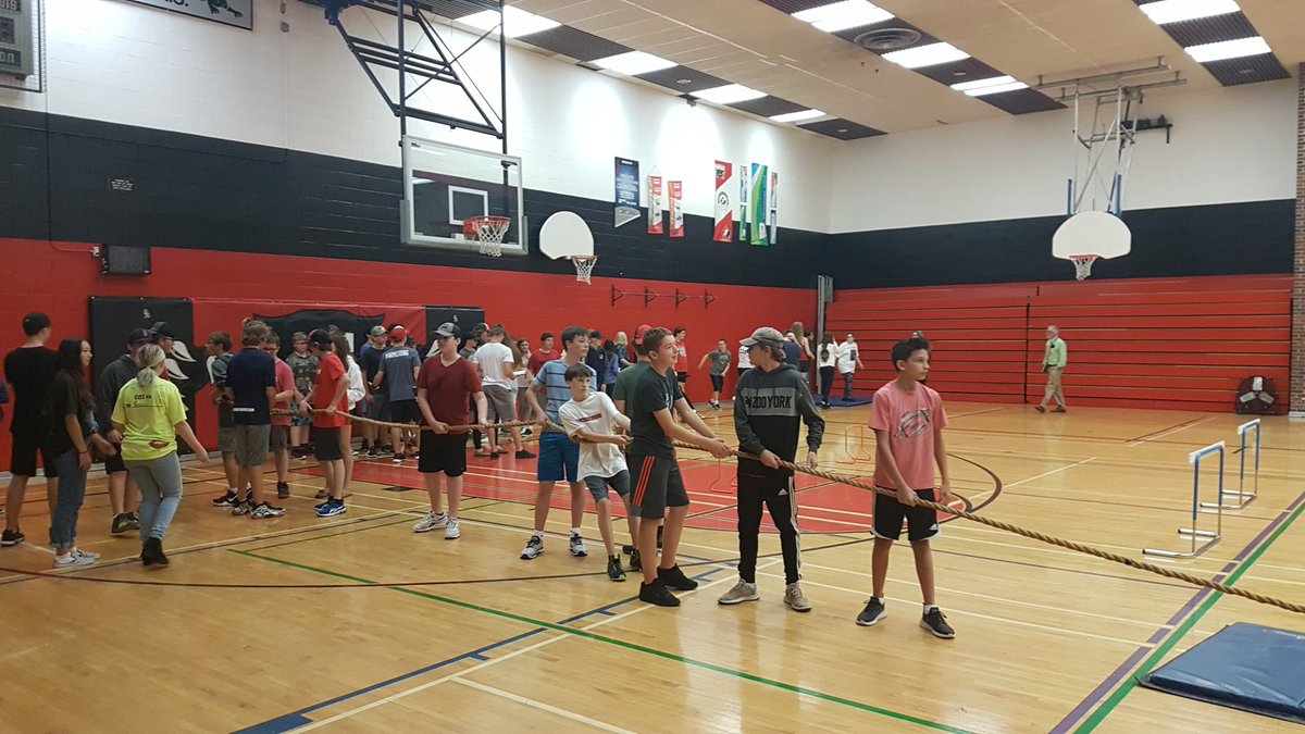 PDHSPrincipal's tweet photo. Lots of fun activities at PDHS. We miss seeing your smiling faces. Stay safe everyone. #UniquelyPDHS #Success4EveryStudent #inthistogether #pantherstrong #lotsoflaughs #wellnesswednesdays https://t.co/6OT8xjB9FH