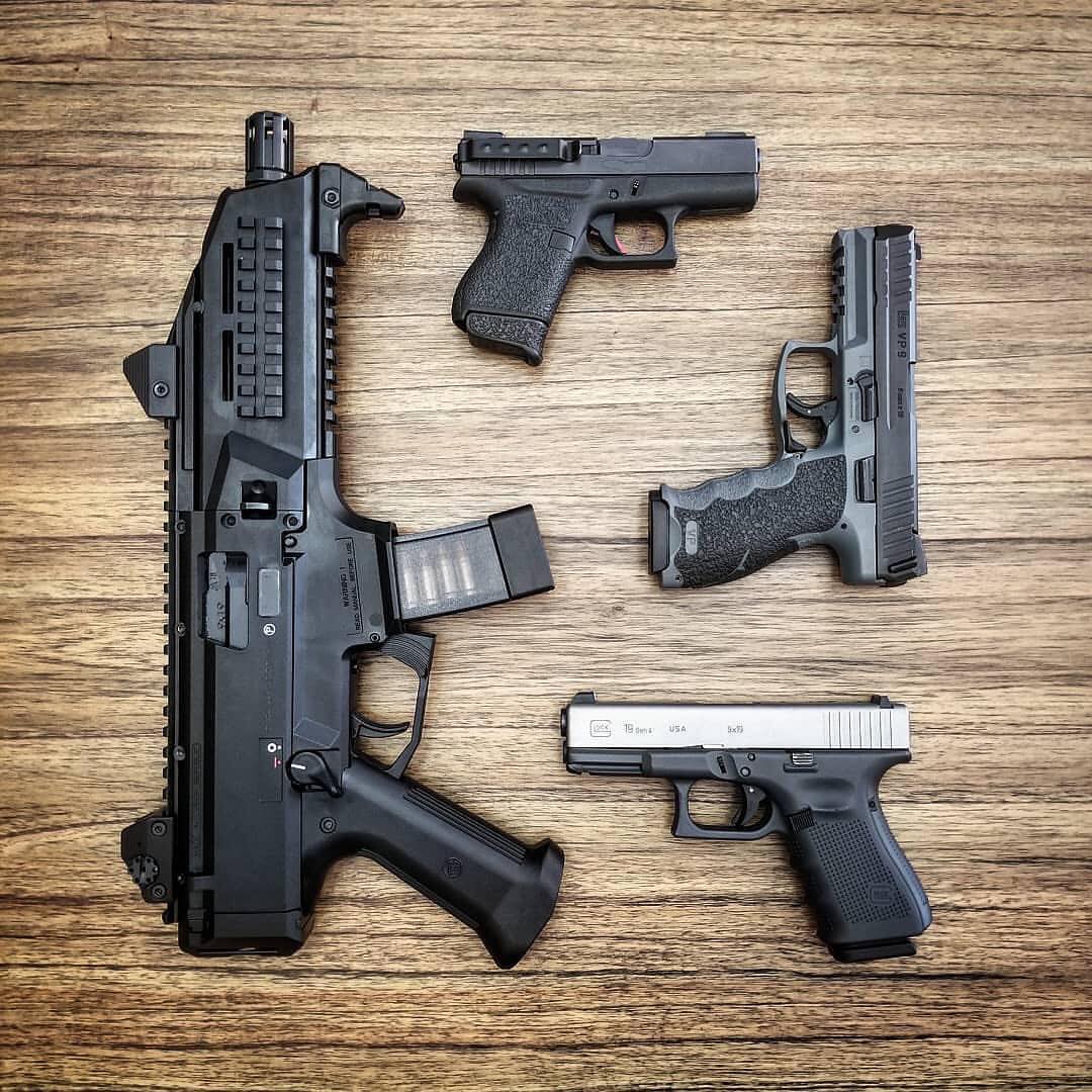 lindaAgbor2's tweet photo. Available contact+16572211126
#hawaiigunshop #beretta #beretta92x #gunsdaily #gunsofinstagram #gunstagram #instaguns #instagun #instagunners #instagood #weaponsdaily #weaponsfanatics #weaponsfeed #weaponswow #dailybadass #dailybadassery #igmilitia #thegunlife #pewpew #thepewpewli https://t.co/z0TYdVnVZ1
