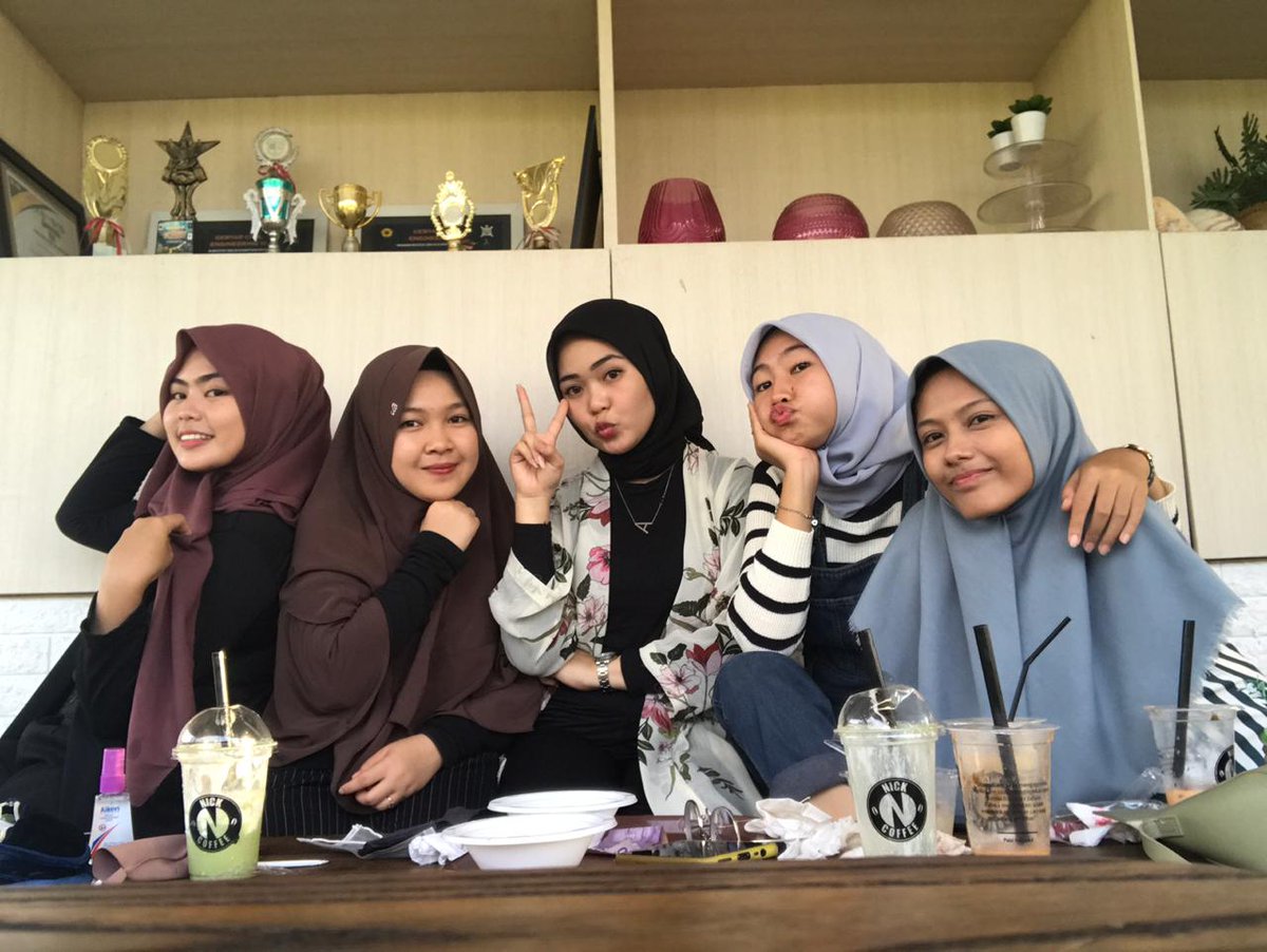 DuniaSempit18's tweet photo. (-3)

#10juni2020 https://t.co/P0wuTxi9YK