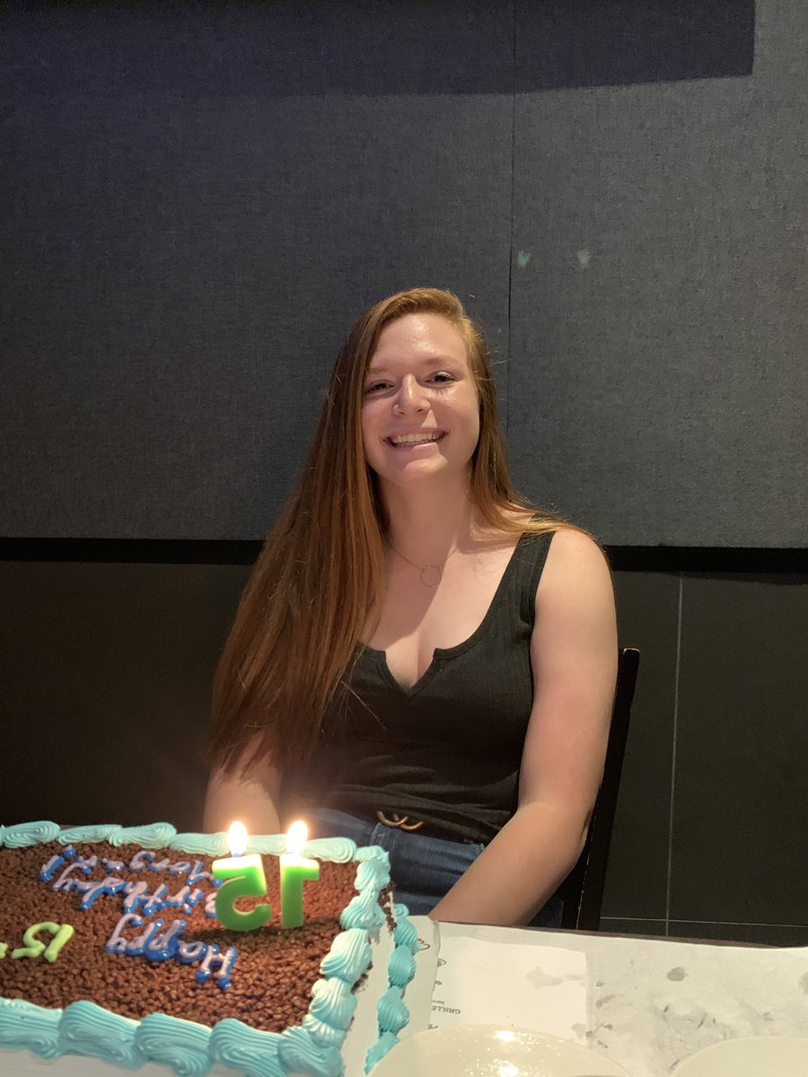 ChloeFielddd's tweet photo. Happy early birthday!!!! Love you❤️❤️ @MorganSilber https://t.co/bHthgbYbWJ