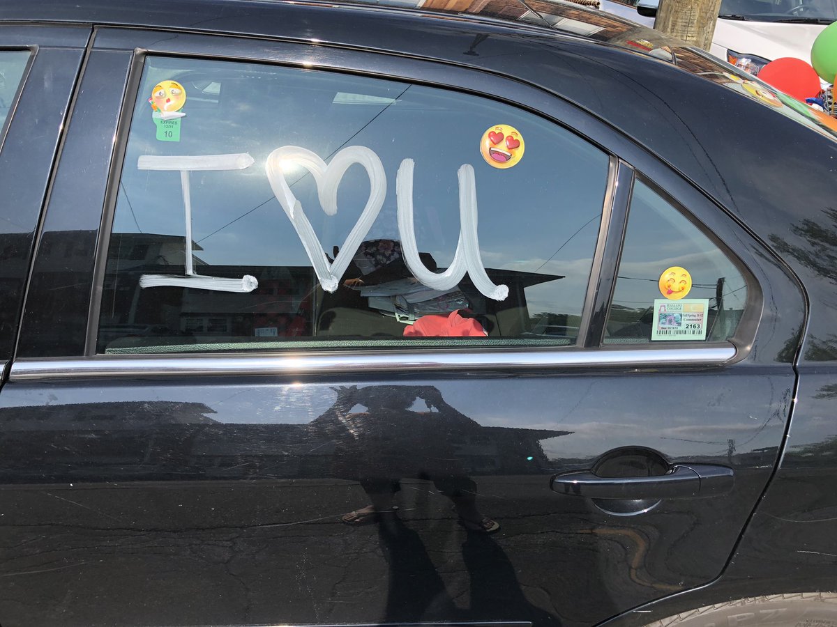 msAin2ndgrade's tweet photo. Today was such a great day for us HES/WHES teachers. This car parade, seeing my S’s/ S’s of the district and families was the highlight of the last 2 1/2 months for me. Seeing the signs for us, the cheering , and apprecation was even more special! #WeR1NR https://t.co/CSCIdCgLr1